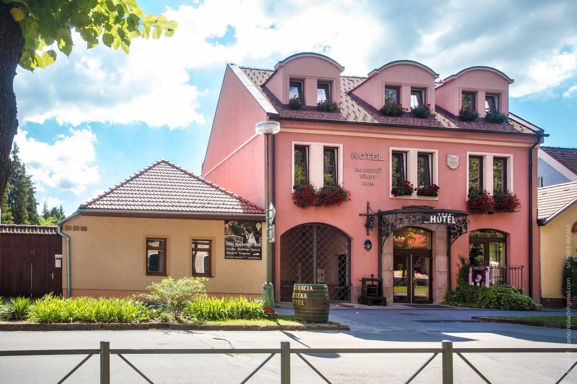 Hotel Bojnicky Vinny Dom Bajmóc Kültér fotó