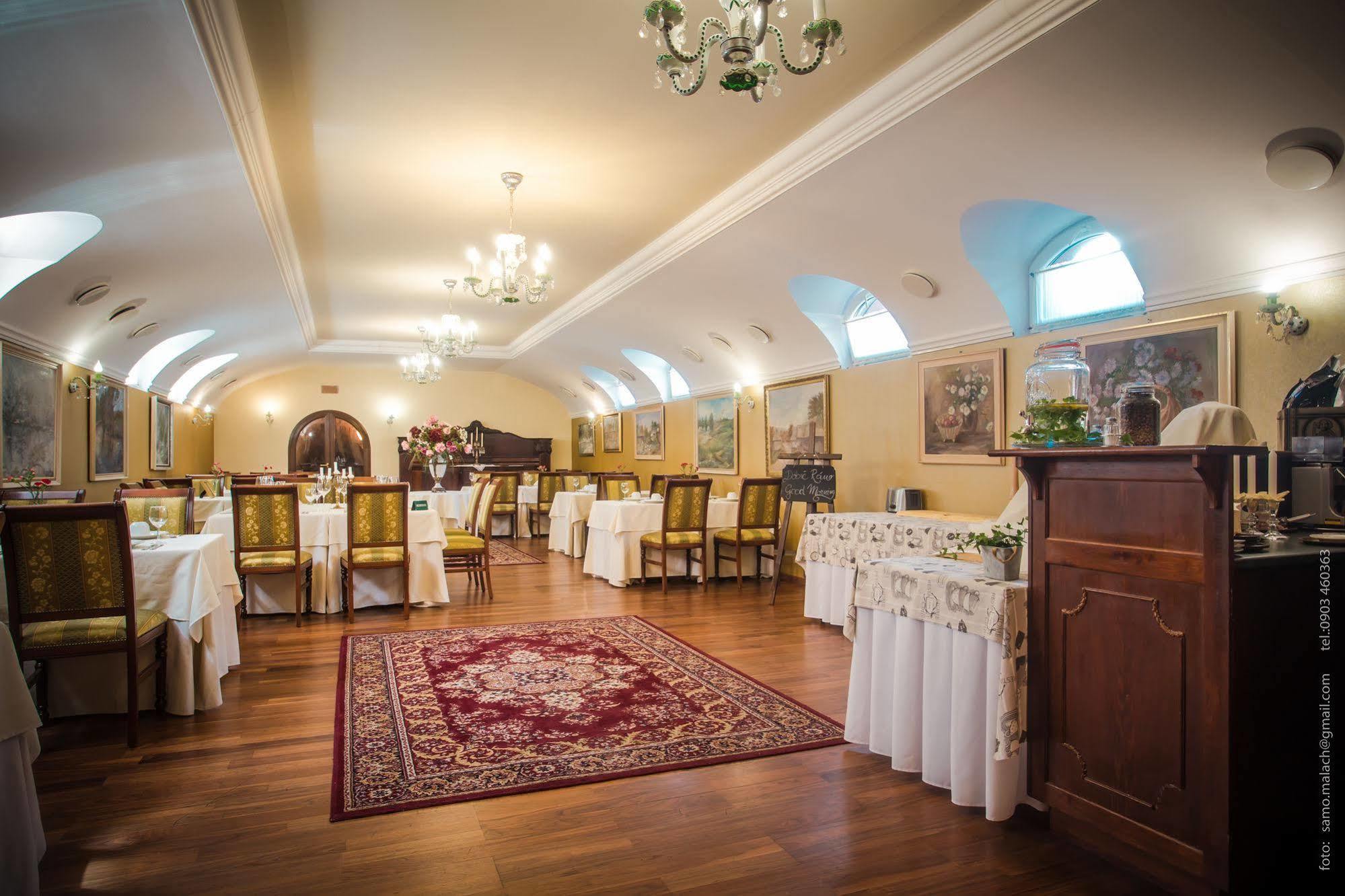 Hotel Bojnicky Vinny Dom Bajmóc Kültér fotó