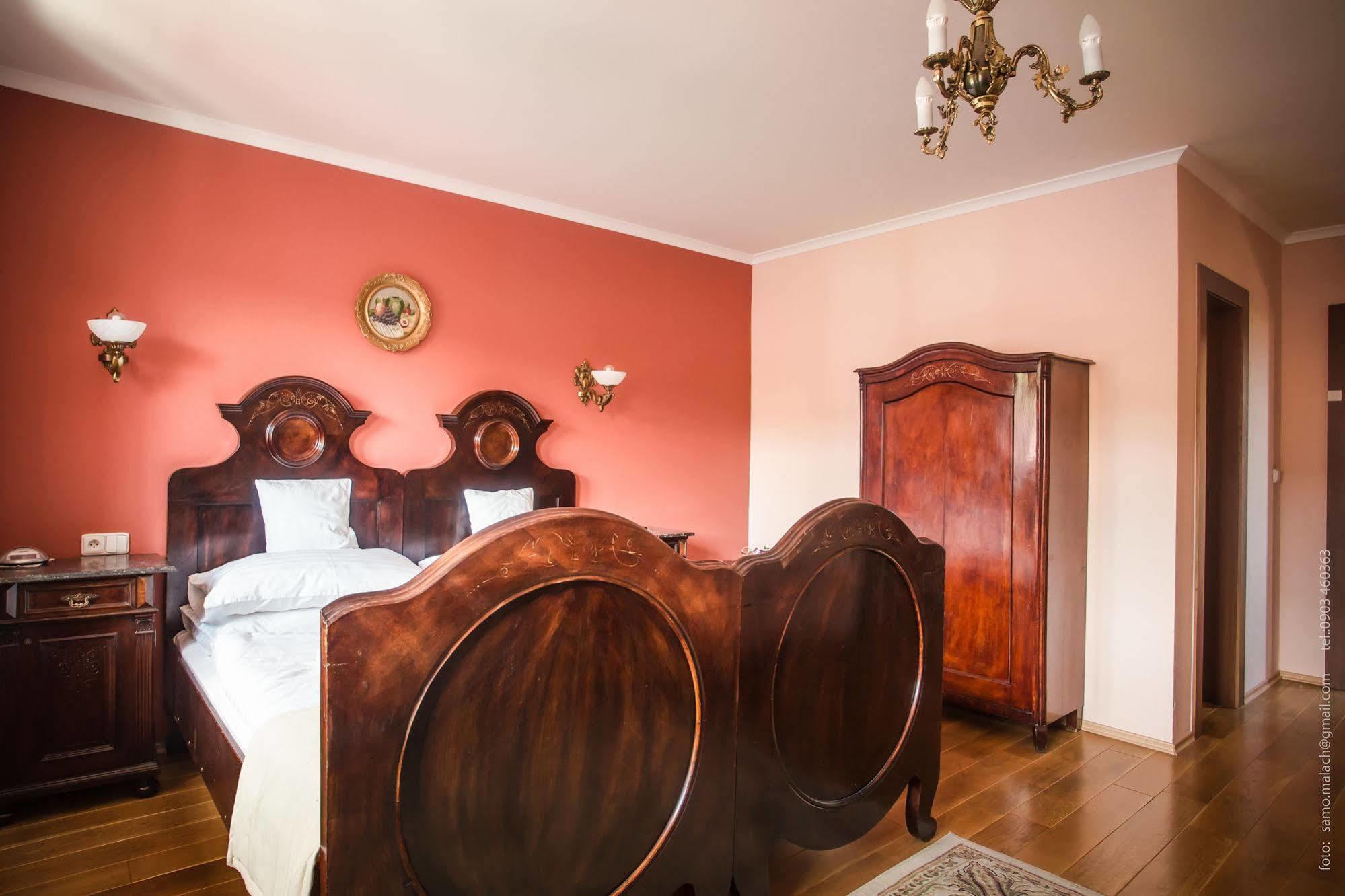 Hotel Bojnicky Vinny Dom Bajmóc Kültér fotó
